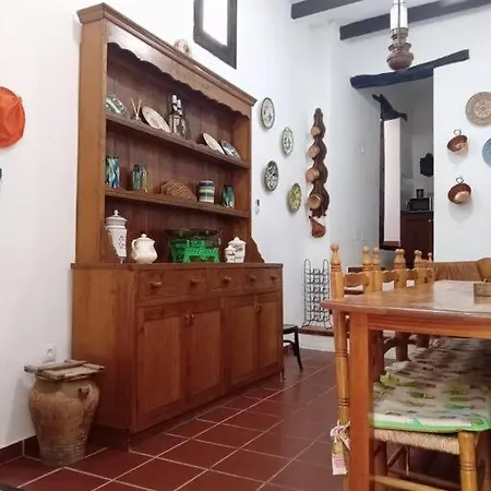 Holiday home Casa En El Valle De Guainosaltos Adra